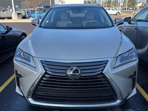 Used 2019 Lexus RX 350 AWD image 2