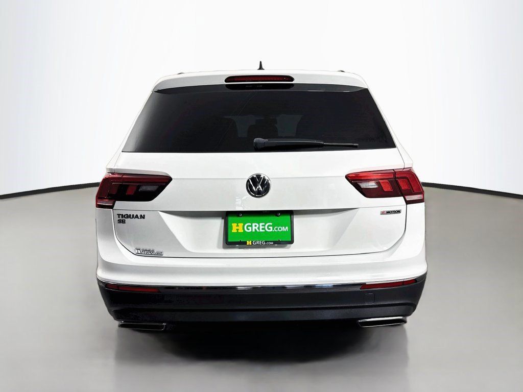 Used 2021 Volkswagen Tiguan SE AWD/4WD image 8