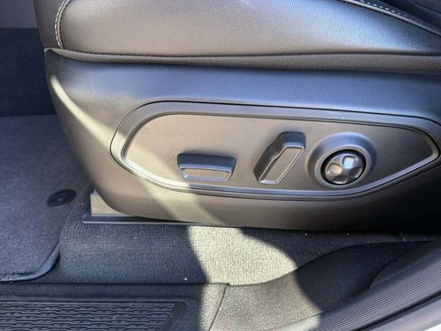 New 2026 Jeep Grand Cherokee Altitude image 27