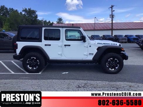 Used 2024 Jeep Wrangler Unlimited Rubicon 4xe AWD/4WD image 7