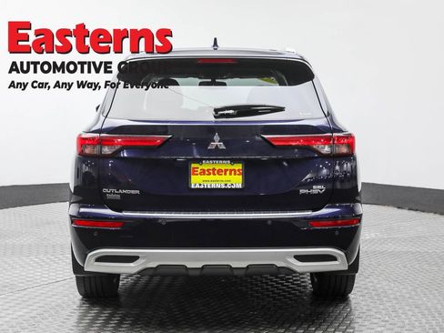Used 2023 Mitsubishi Outlander SEL image 6