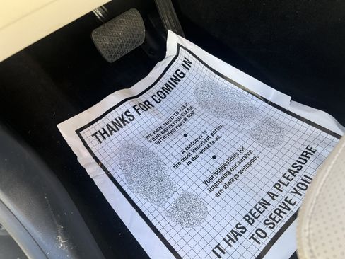 Certified 2024 Mercedes-Benz GLC 300 4MATIC image 17