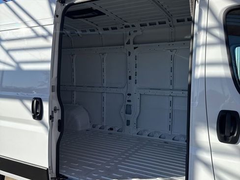 New 2026 RAM ProMaster 3500 w/ Convenience Group image 22