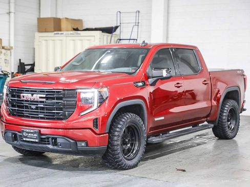 Used 2022 GMC Sierra 1500 Elevation w/ Elevation Premium Package image 3