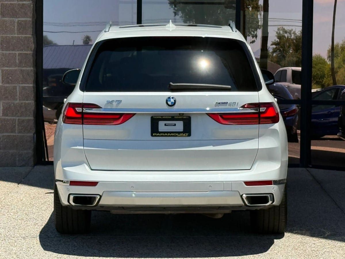 Used 2021 BMW X7 xDrive40i w/ Premium Package AWD/4WD image 9