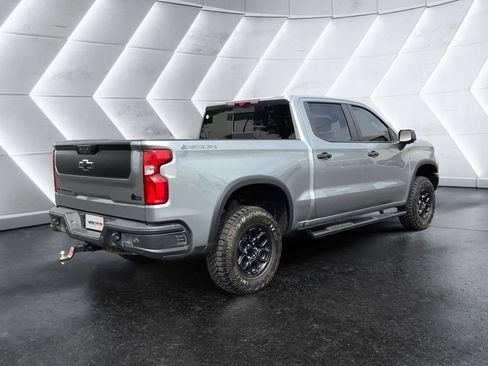 Used 2024 Chevrolet Silverado 1500 ZR2 w/ ZR2 Bison Edition AWD/4WD image 4