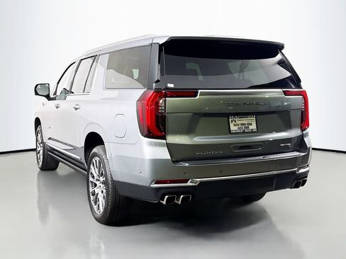 New 2026 GMC Yukon XL Denali w/ Denali Reserve Package AWD/4WD image 5