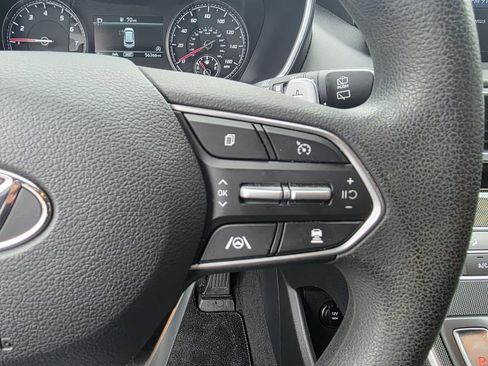 Used 2022 Hyundai Santa Fe SEL image 17