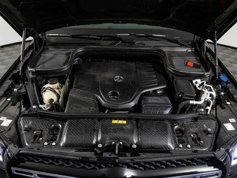 Used 2022 Mercedes-Benz GLS 450 4MATIC image 46