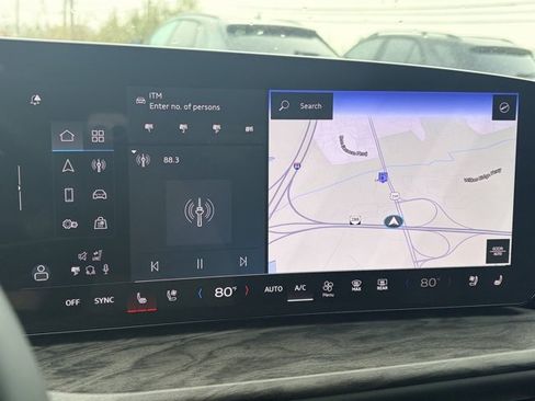 Used 2025 Audi Q5 Premium Plus w/ Premium Plus image 9