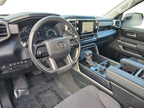 Used 2023 Toyota Tundra SR5 w/ SR5 Convenience Package AWD/4WD image 12