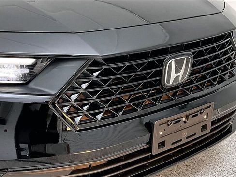 Used 2024 Honda Accord Sport image 35