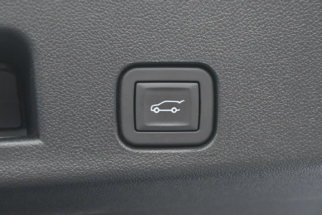 Used 2026 Buick Enclave Sport Touring AWD/4WD image 45