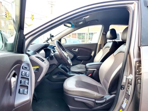 Used 2012 Hyundai Tucson GLS AWD/4WD image 10
