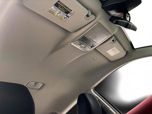 Used 2022 Toyota Tacoma SR5 image 23