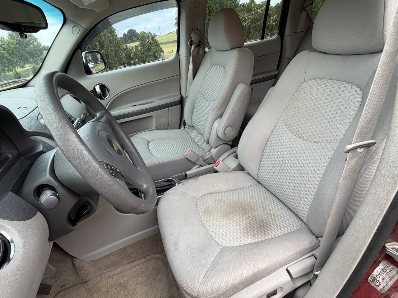 Used 2009 Chevrolet HHR LT FWD image 11