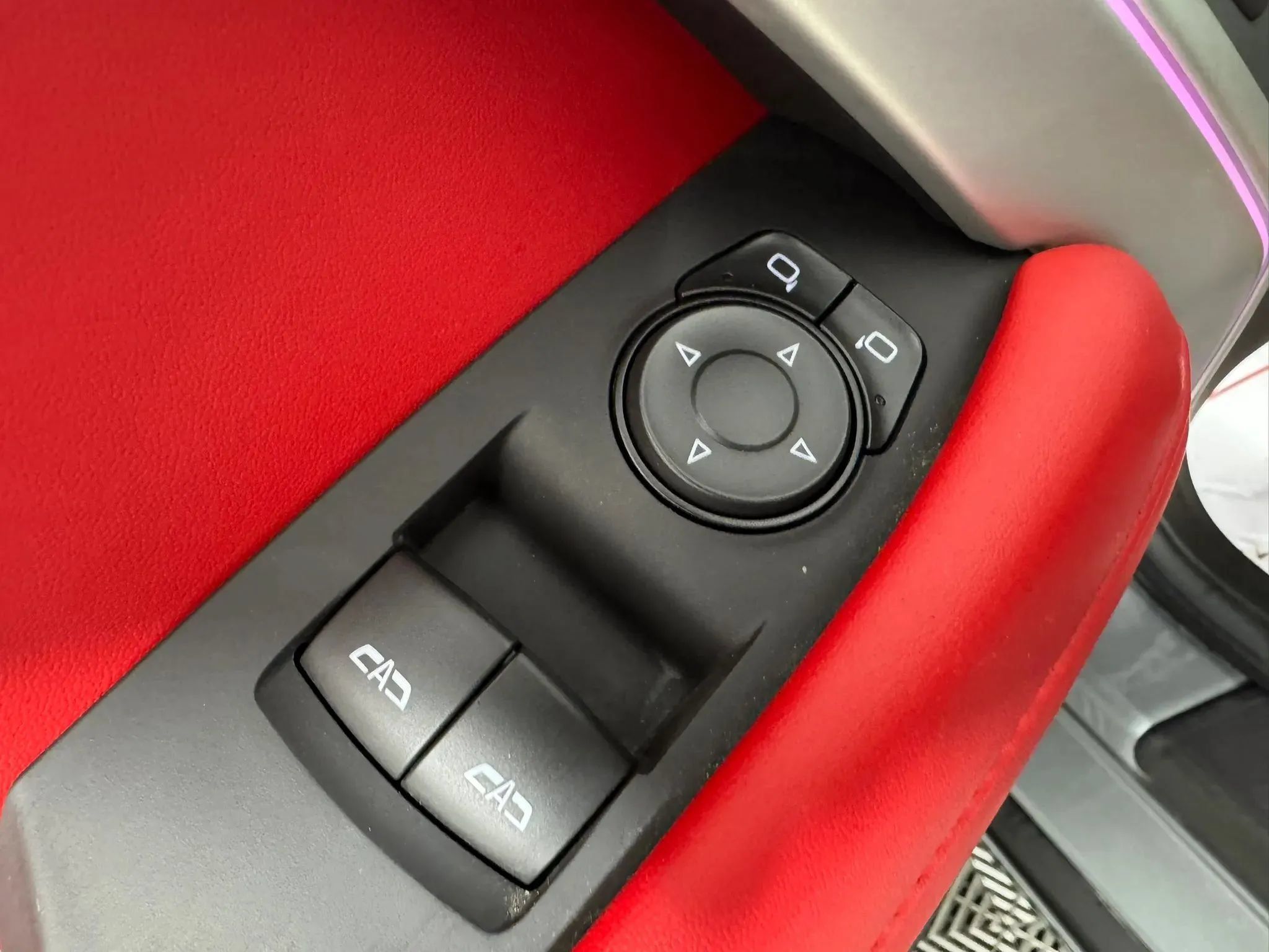 Used 2024 Chevrolet Camaro SS RWD image 37