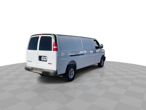 New 2025 GMC Savana 2500 Extended w/ Driver Convenience Package image 8