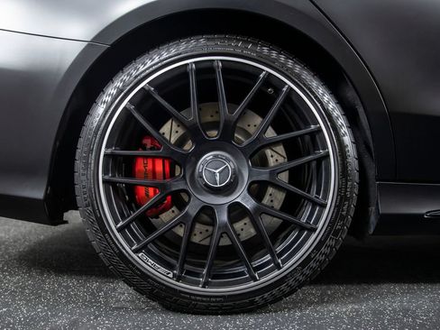 Used 2018 Mercedes-Benz C 63 AMG S image 26