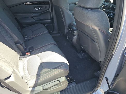 New 2026 Honda Pilot Sport image 5