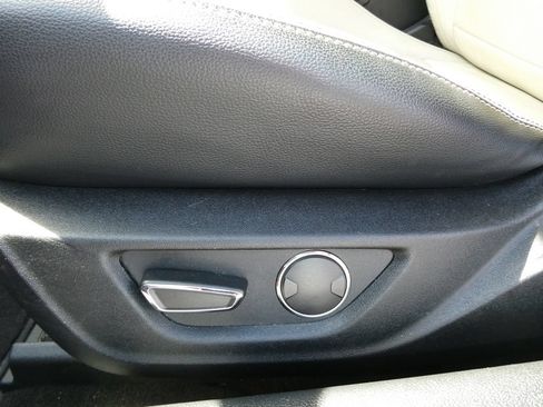 Used 2017 Ford Mustang Premium RWD image 20