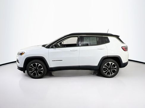 Used 2022 Jeep Compass Limited AWD/4WD image 8