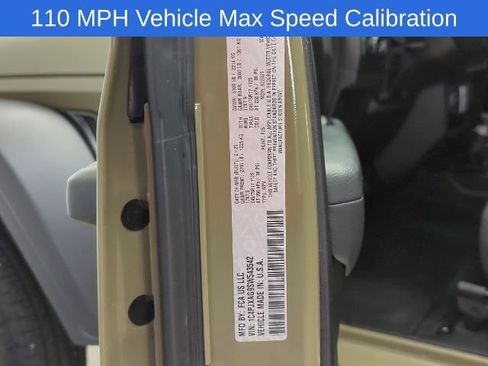 Used 2025 Jeep Wrangler Sport AWD/4WD image 10