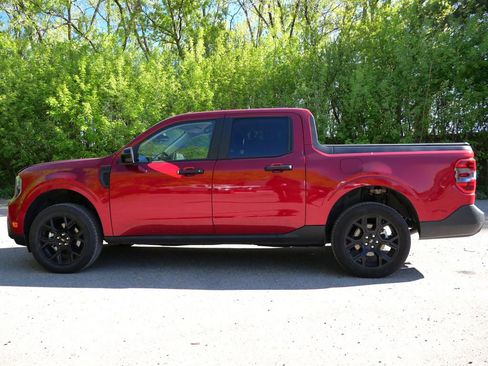 Used 2025 Ford Maverick XLT w/ XLT Luxury Package AWD/4WD image 4
