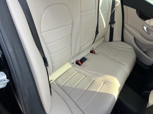 Used 2018 Mercedes-Benz C 300 4MATIC Sedan image 27