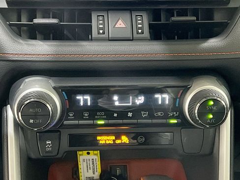 Used 2022 Toyota RAV4 Adventure image 19