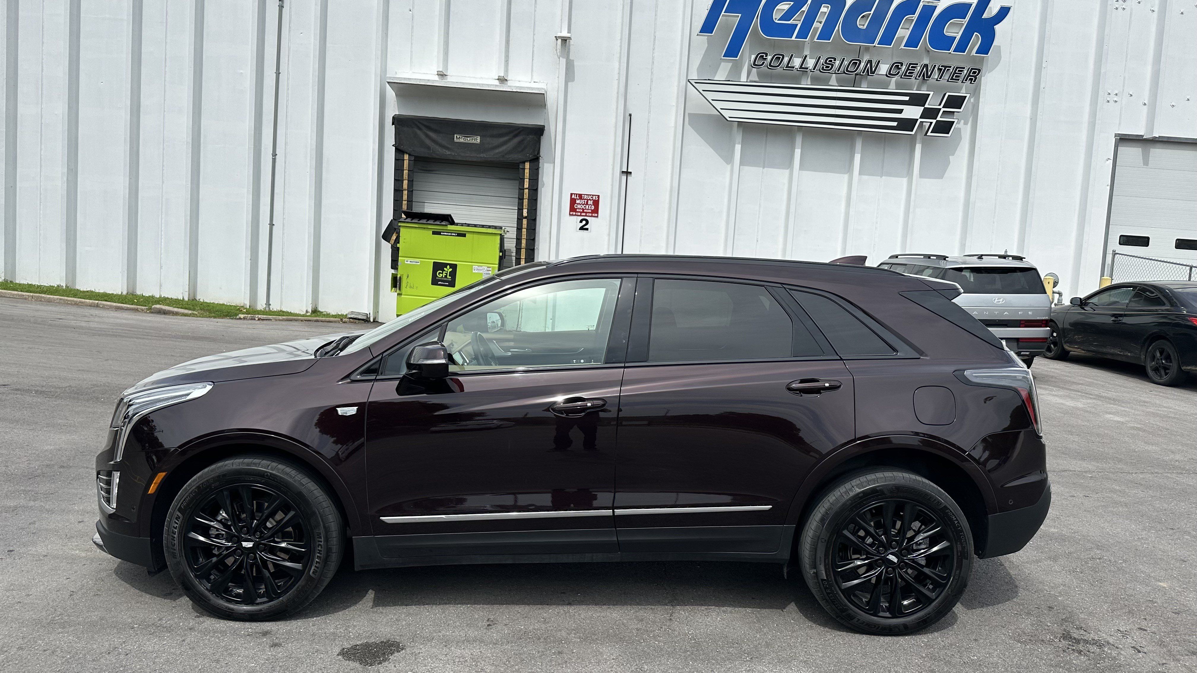 Used 2021 Cadillac XT5 Sportv w/ Platinum Package AWD/4WD image 7