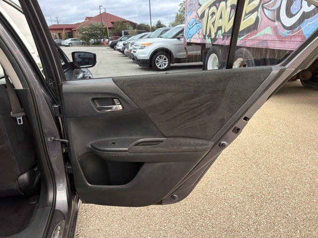 Used 2013 Honda Accord LX image 26