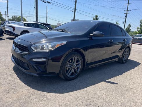 Used 2021 Kia Forte GT-Line FWD image 2