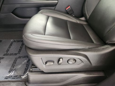 Used 2024 Chevrolet Tahoe LT image 25