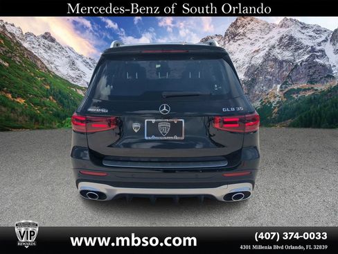 Certified 2024 Mercedes-Benz GLB 35 AMG 4MATIC image 19