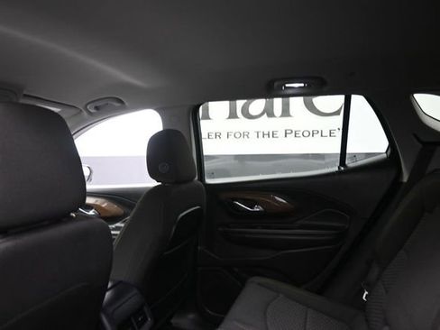 Used 2018 GMC Terrain SLE w/ Driver Convenience Package FWD image 24