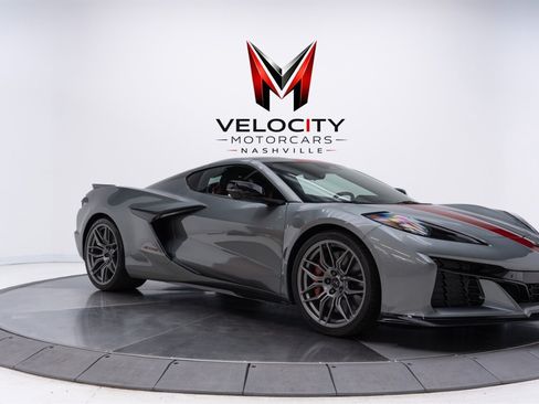 Used 2024 Chevrolet Corvette Z06 RWD image 4