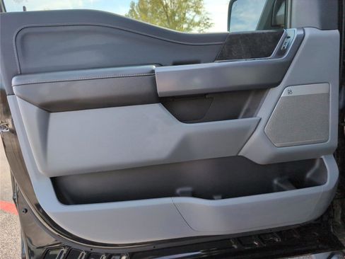 Used 2021 Ford F150 XLT w/ Equipment Group 302A High image 12