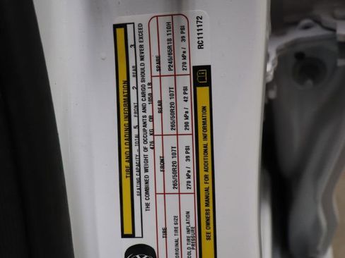 Used 2024 Jeep Grand Cherokee Overland w/ Advanced Protech Group III image 33