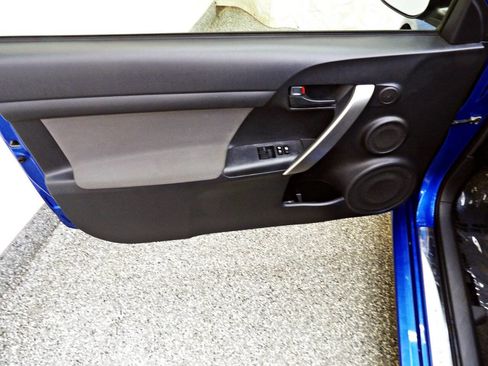 Used 2015 Scion tC image 7