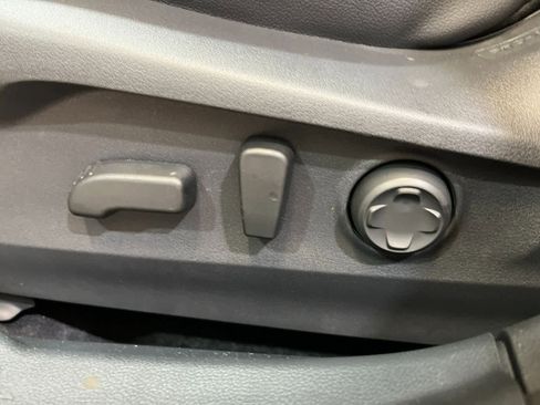 New 2025 Subaru Outback Limited XT image 13