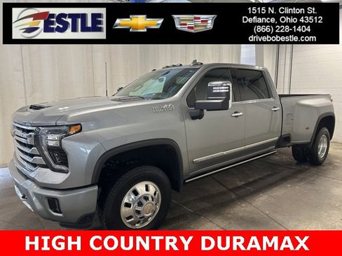Used 2025 Chevrolet Silverado 3500 High Country w/ High Country Premium Package image 1