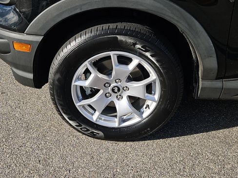 Used 2021 Ford Bronco Sport image 7