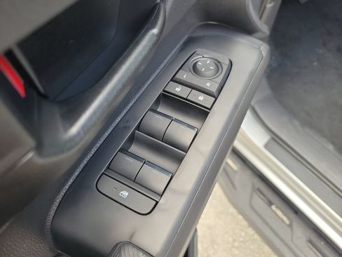 Used 2026 Toyota Tacoma SR5 AWD/4WD image 14