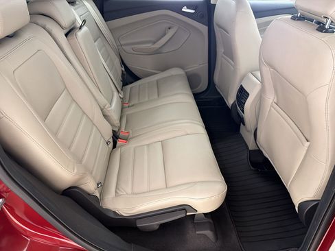 Used 2018 Ford Escape Titanium w/ Ford Safe & Smart Package AWD/4WD image 30