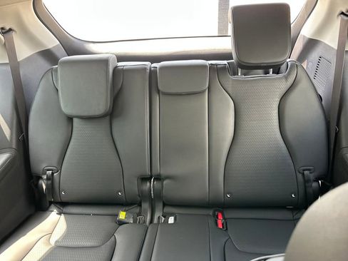 New 2025 Kia Carnival SX Prestige image 22