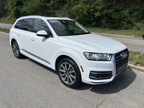 Used 2017 Audi Q7 3.0T Premium Plus AWD/4WD image 12