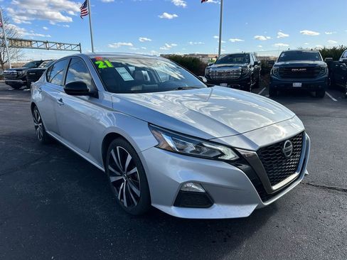 Used 2021 Nissan Altima 2.5 SR image 4