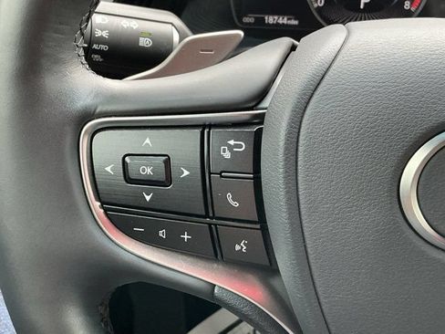 Used 2024 Lexus ES 350 w/ Premium Package FWD image 26