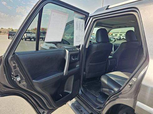 Used 2022 Toyota 4Runner SR5 Premium w/ Moonroof Package AWD/4WD image 16